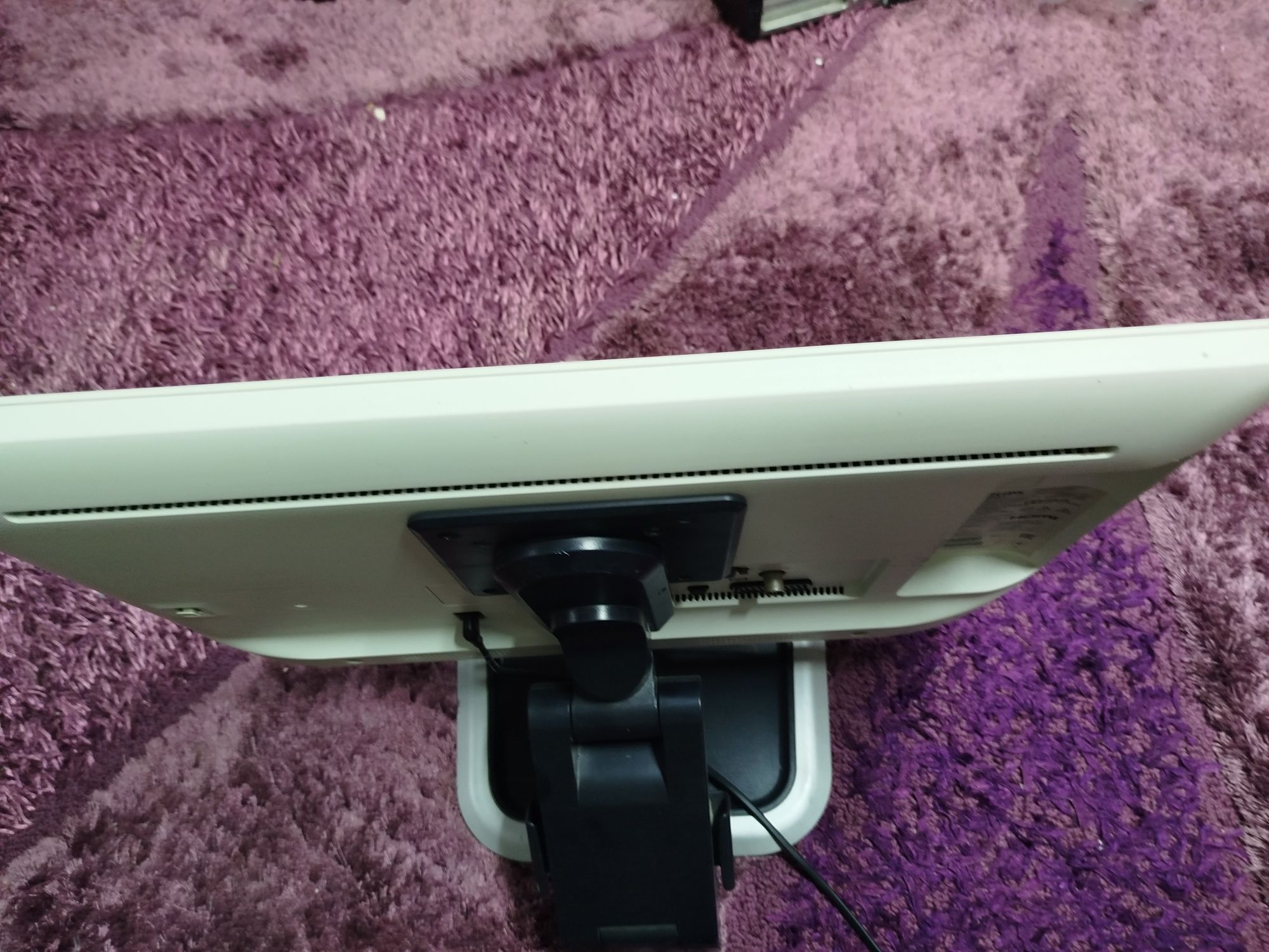 Телевизор Philips Смарт 24"