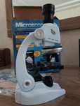 Микроскоп 100х-1200х имеет подсветку