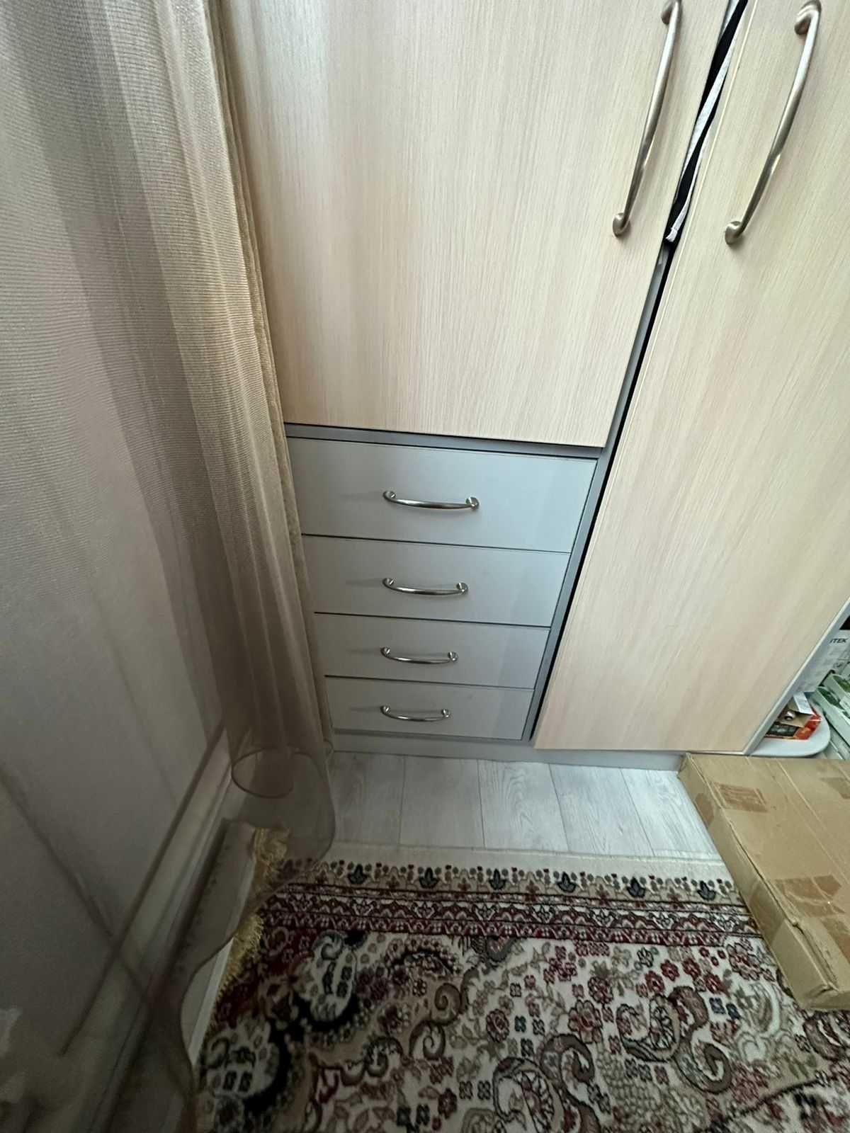 Продам мебель, шкаф для одежды