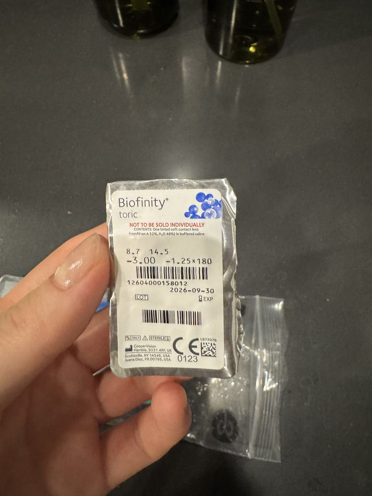 Линзы air optix -3.50 астигматизм -1.25