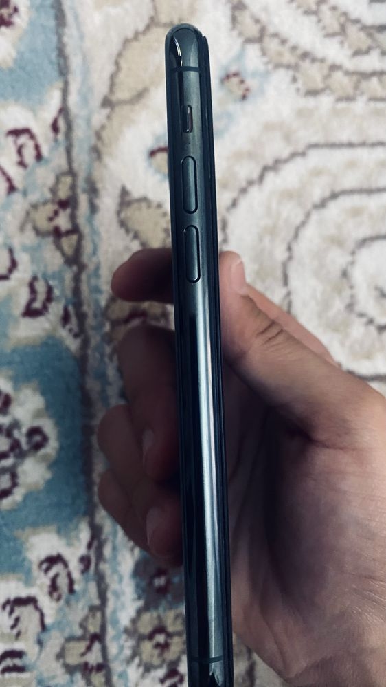 IPhone 11 pro,Midnight Green,64 gb