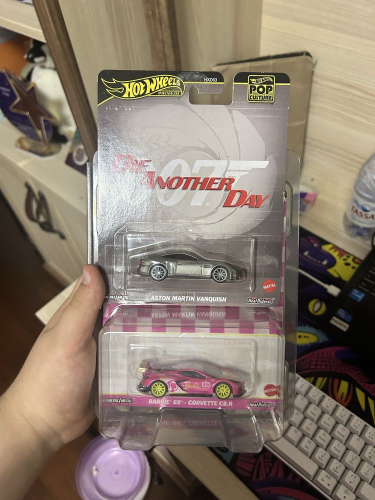 Hot wheels premium regular silver diecast car