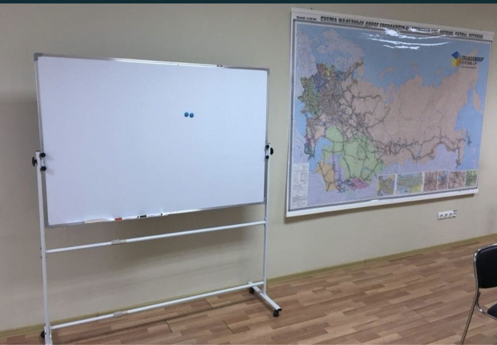 Маркерная доска и меловая