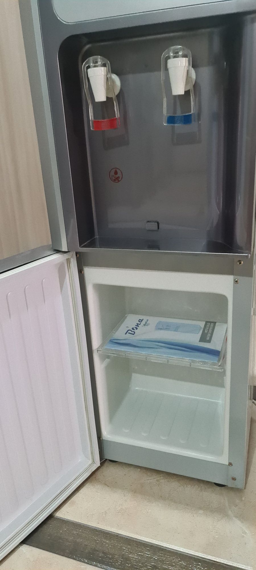 Кулер для воды б/у