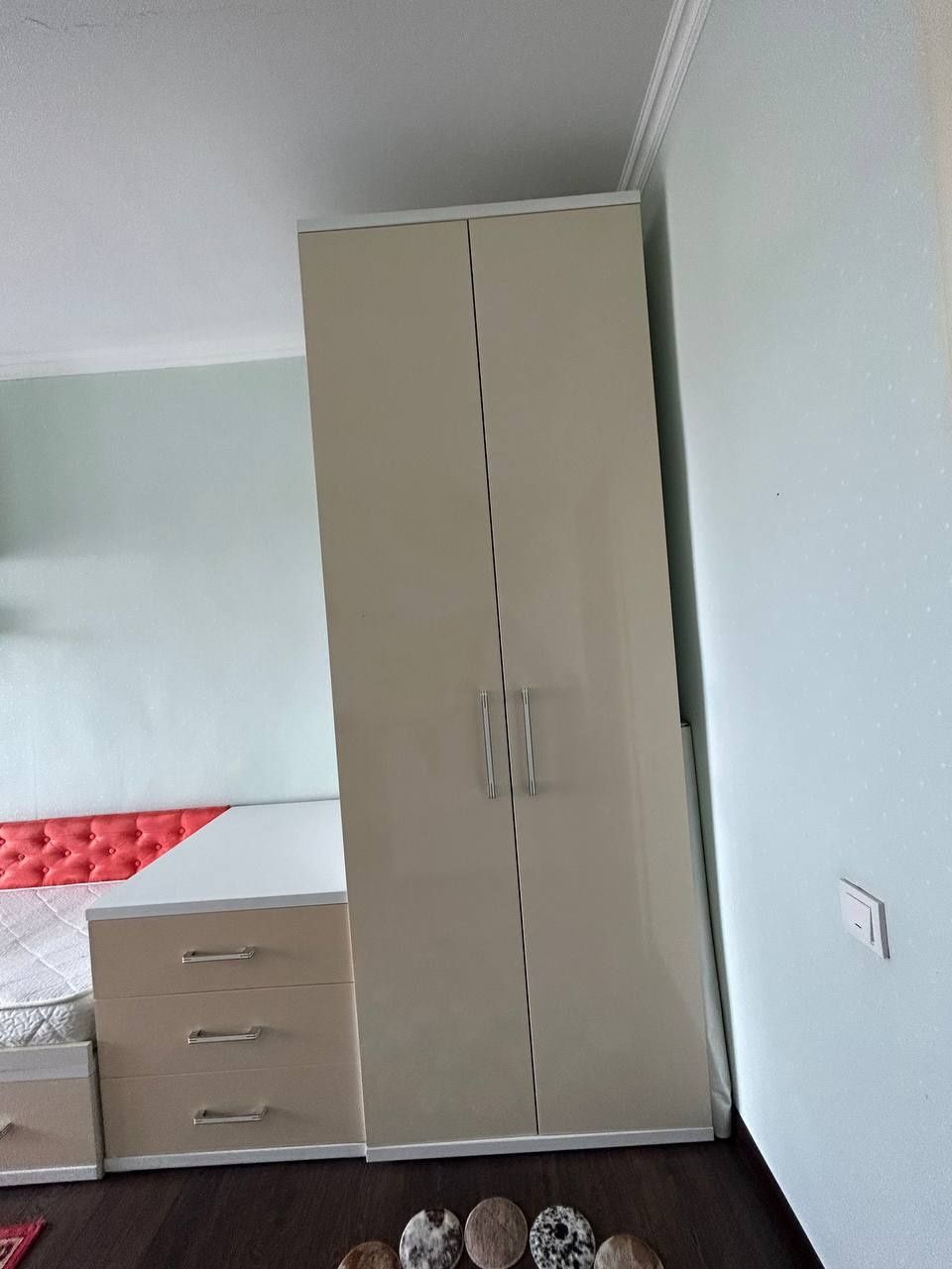 Спальный гарнитур