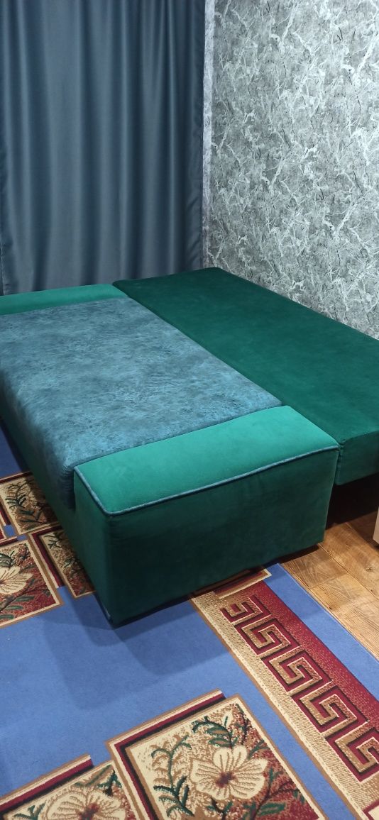 Продам раздвижной диван