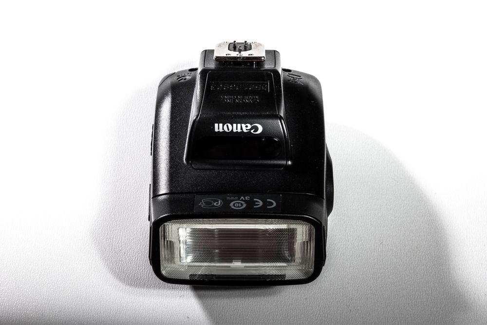 Canon SpeedLite 270EX II