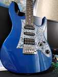 синяя электрогитара superstrat