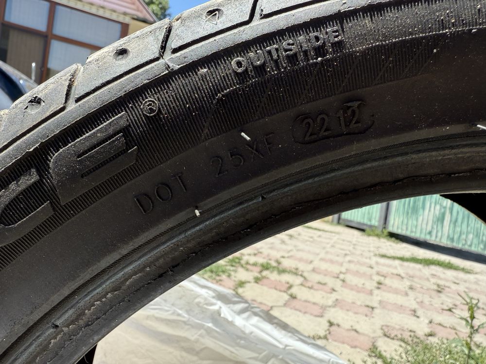 Шины летние 245/40/18