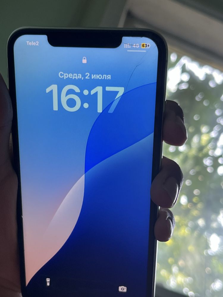 Iphone xs max 64gb экран разбился