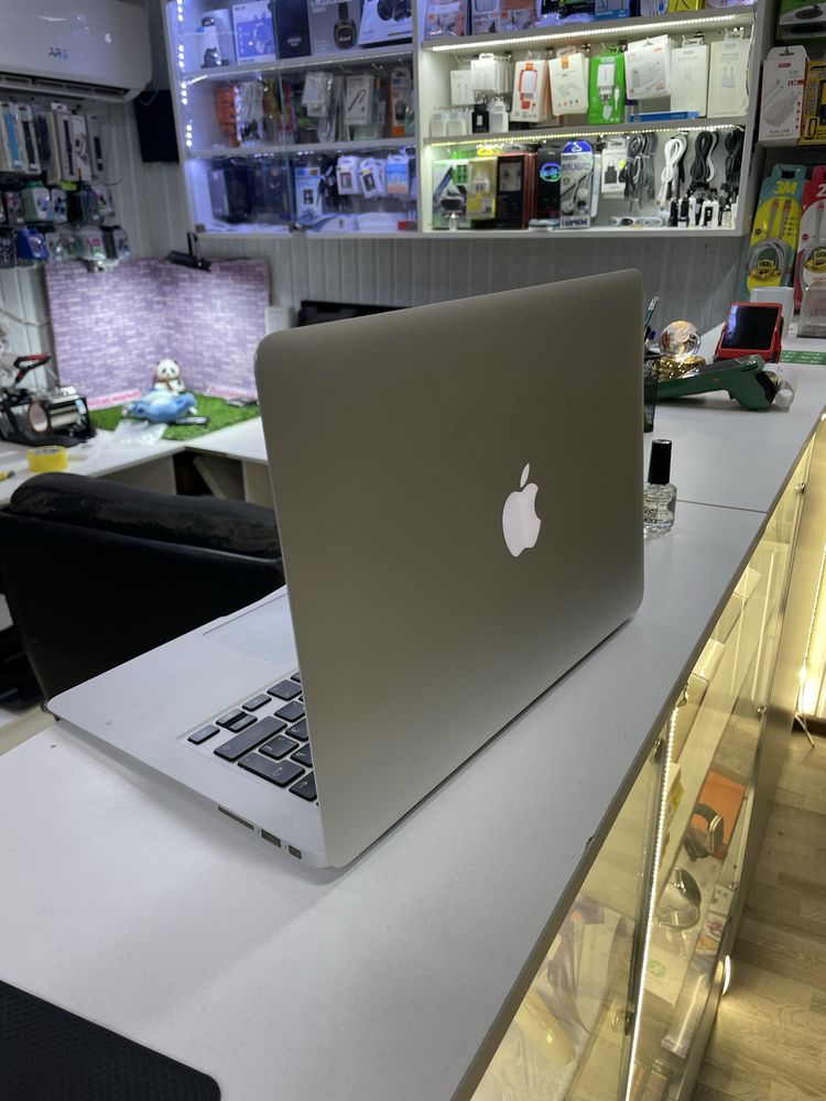 Продам Macbook air