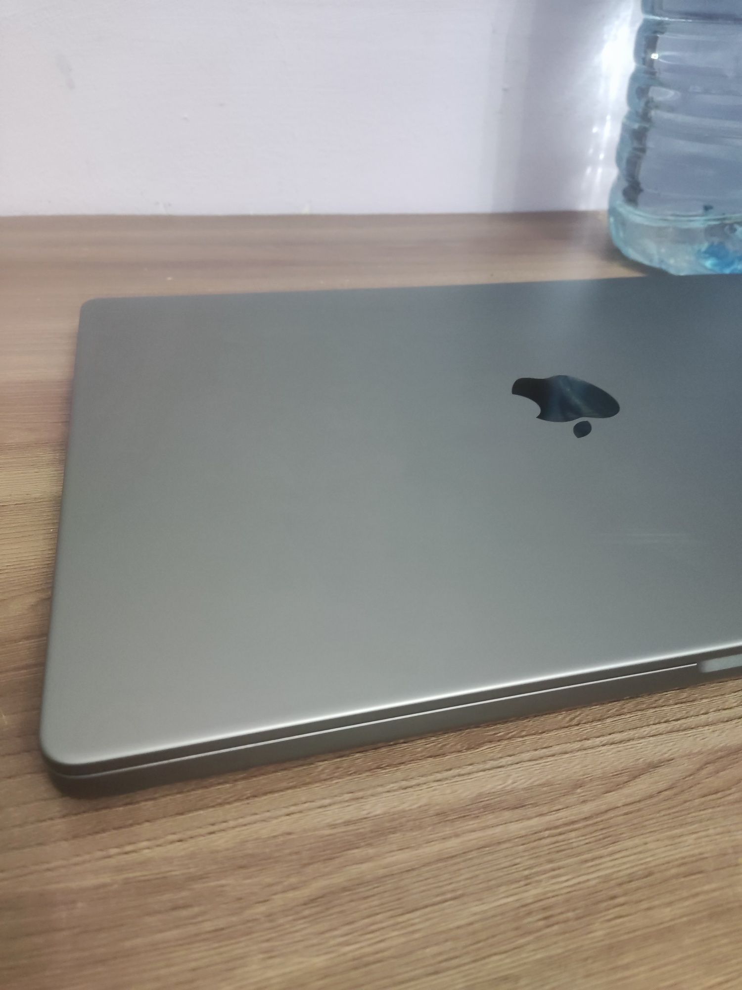 Macbook pro 16 m1 pro