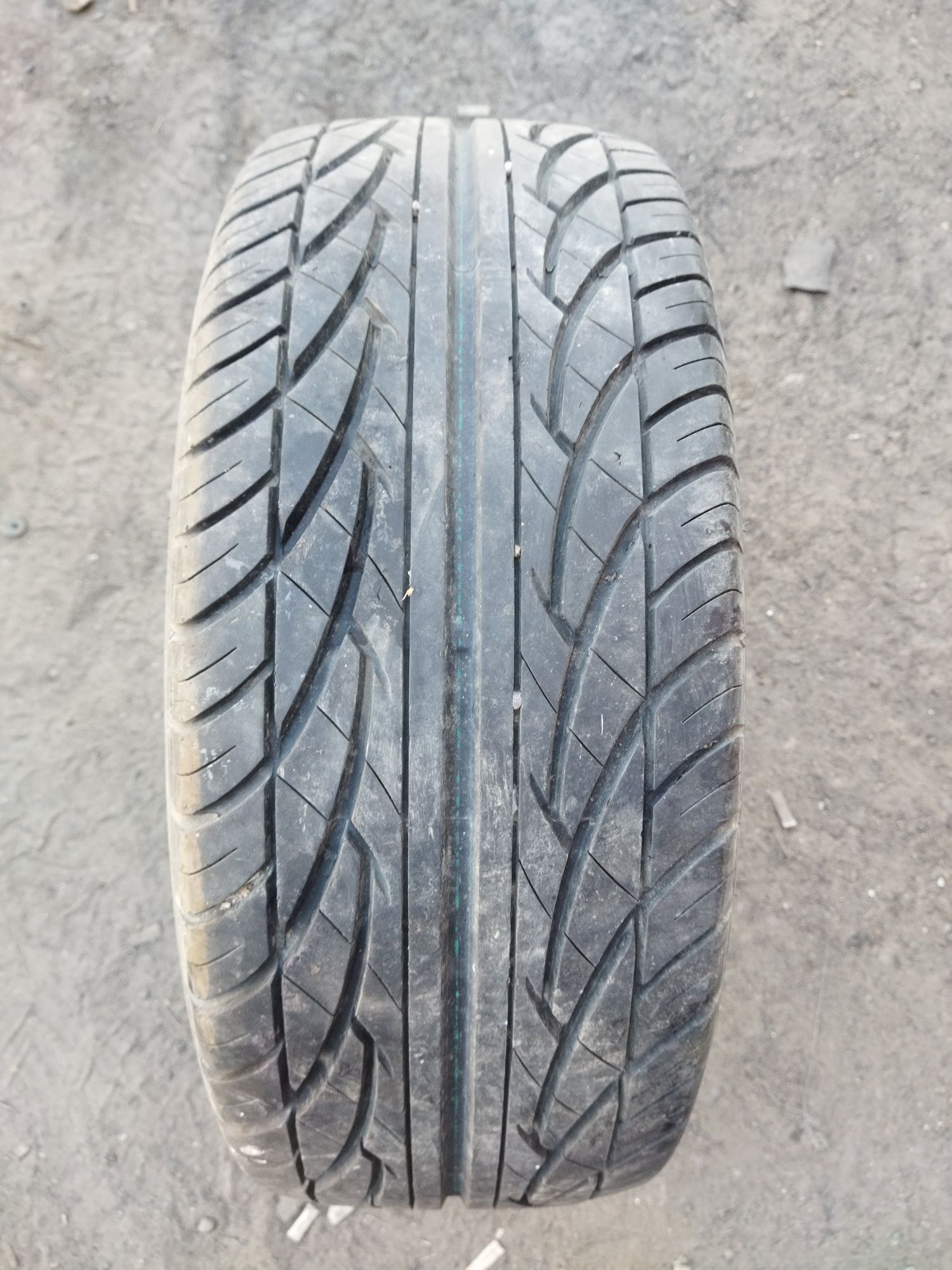 1 шина 205/55/15 Falken