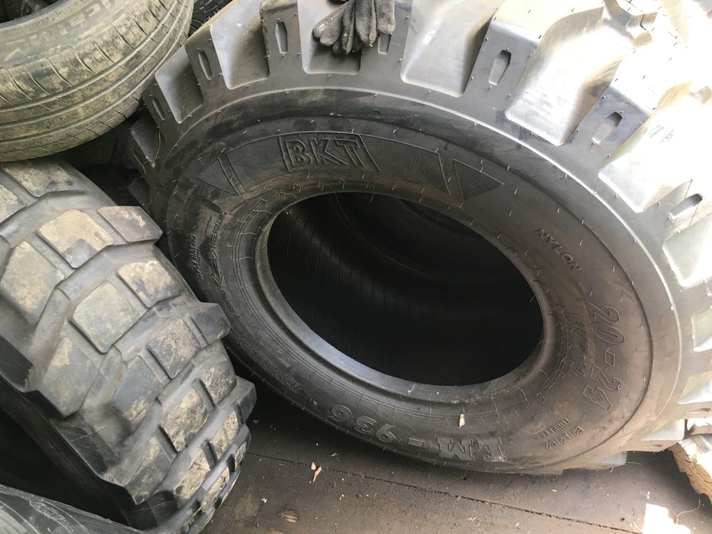 шина BKT AT 621 22/70 R24
