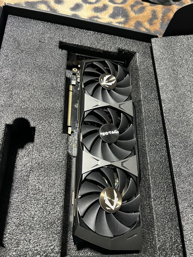 Продам видеокарту 3070ti