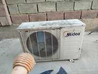 Наружными блок кондиционера Midea