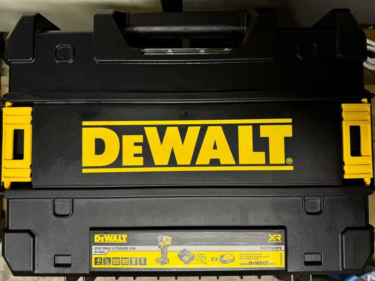 Кейс Dewalt чехол чемодан для гайковерта DCF921, 922, 923, 901  новый