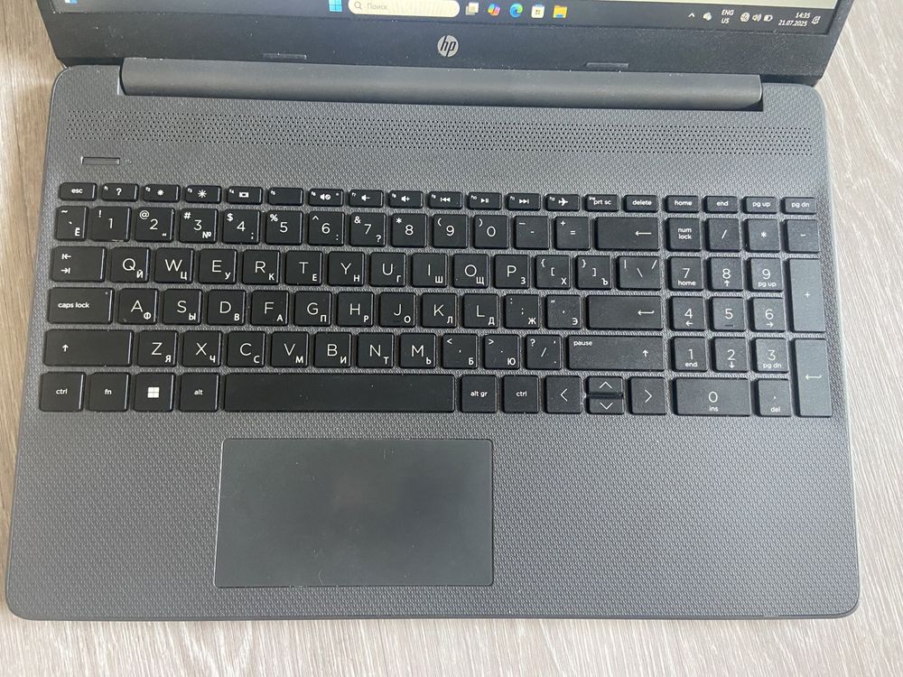 Ноутбук HP 15s-eq1162ur