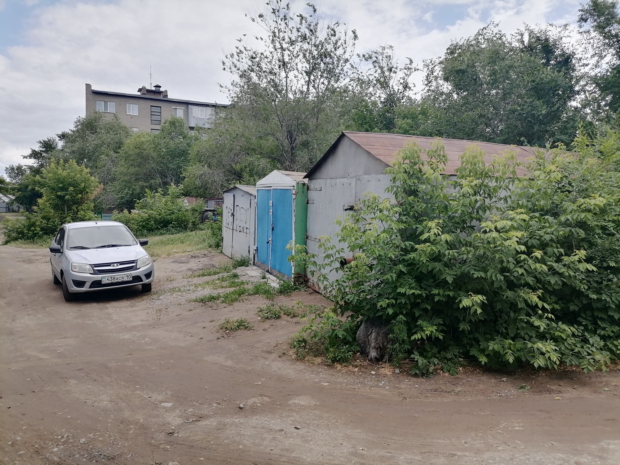 Продам гараж металлический