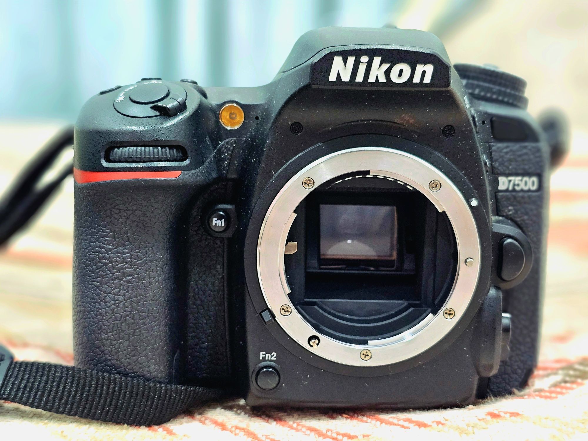Продам Nikon D7500