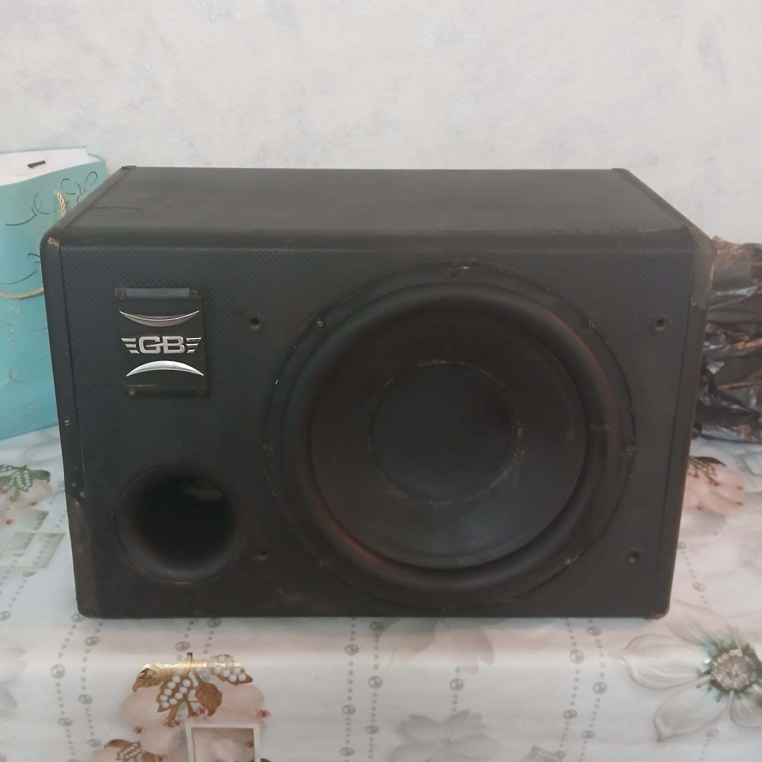 Продам сабвуфер 5 элемент