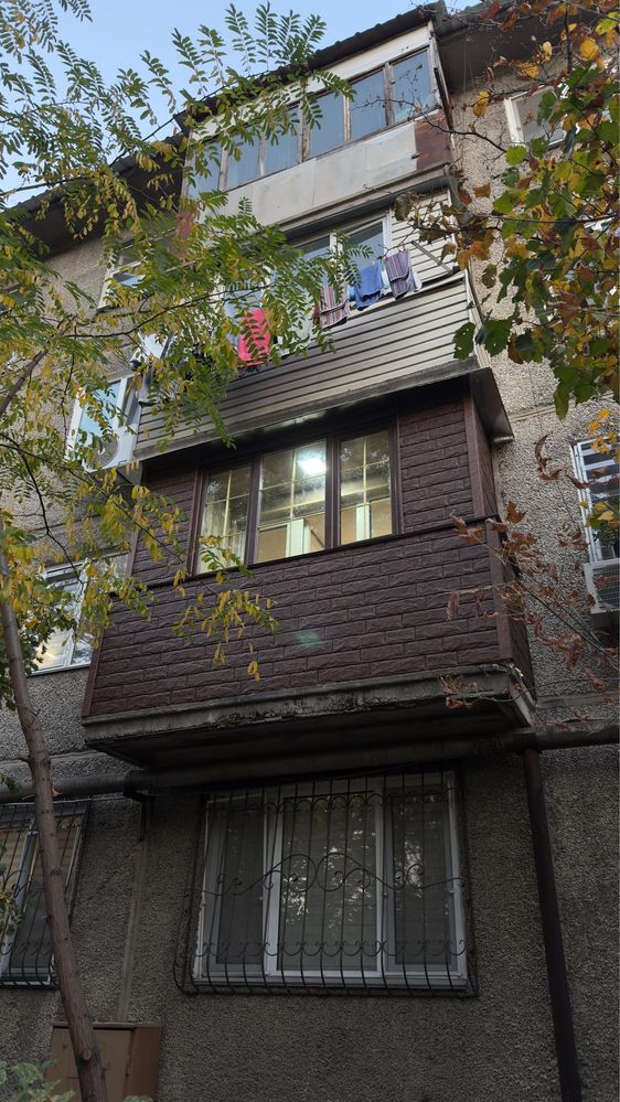 Ремонт балконов под ключ, утепление, остекление балкон в Алматы