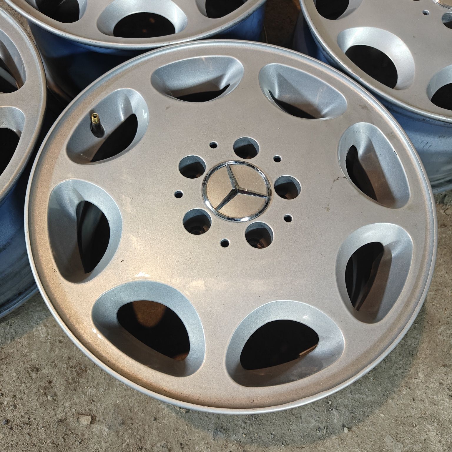 R16 PCD 5* 112 Комплект оригинальных легкосплавных дисков