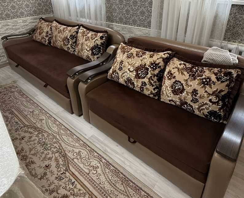 Продаю диван в отличном состоянии