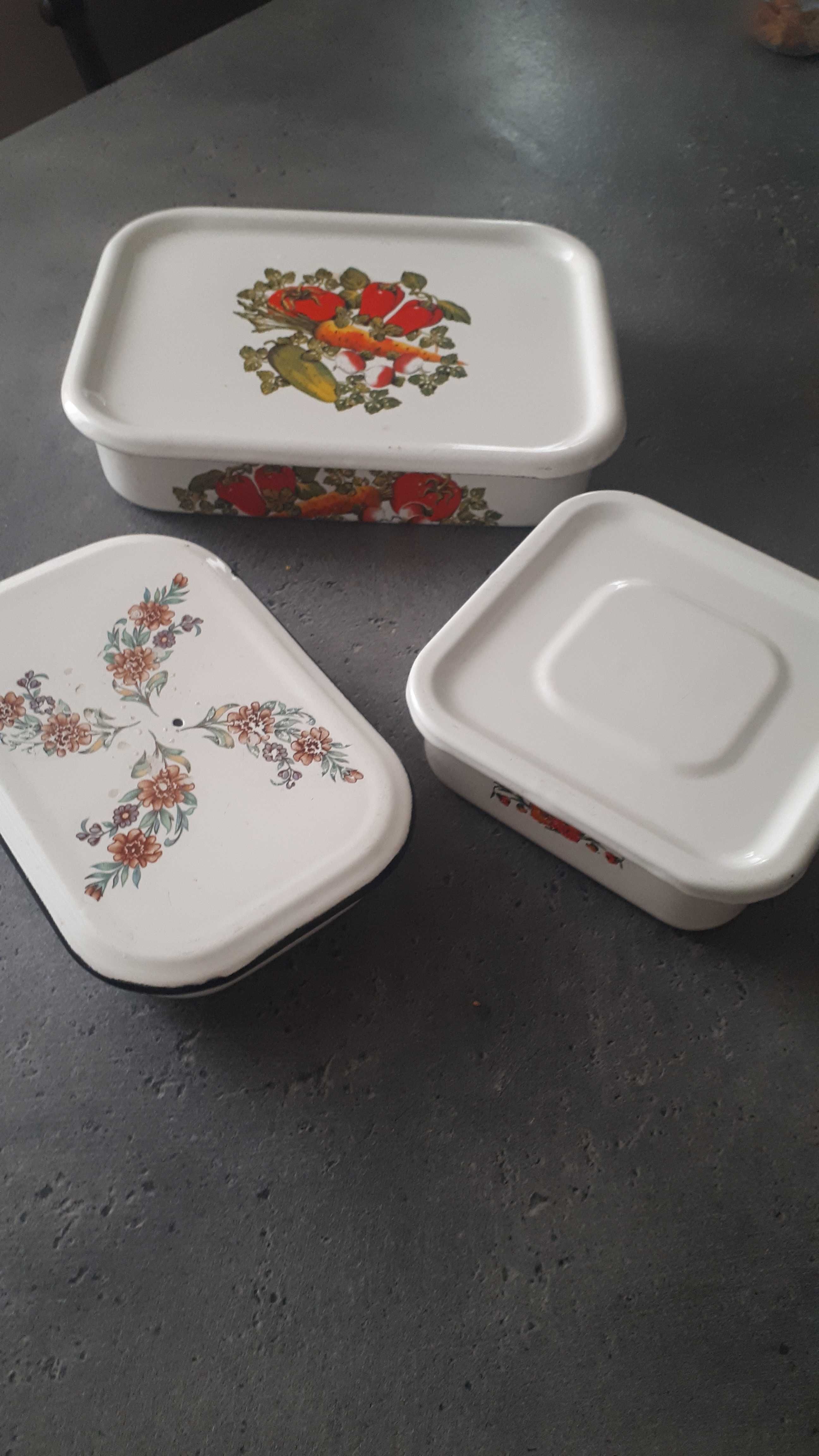Лоток эмалированный с крышкой