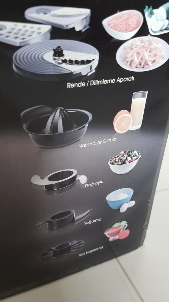 Продам комбайн соковыжималка