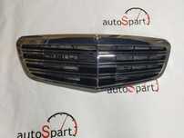 Решетка радиатора Mercedes-Benz W221 221 решетки Мерседес-Бенз рест
