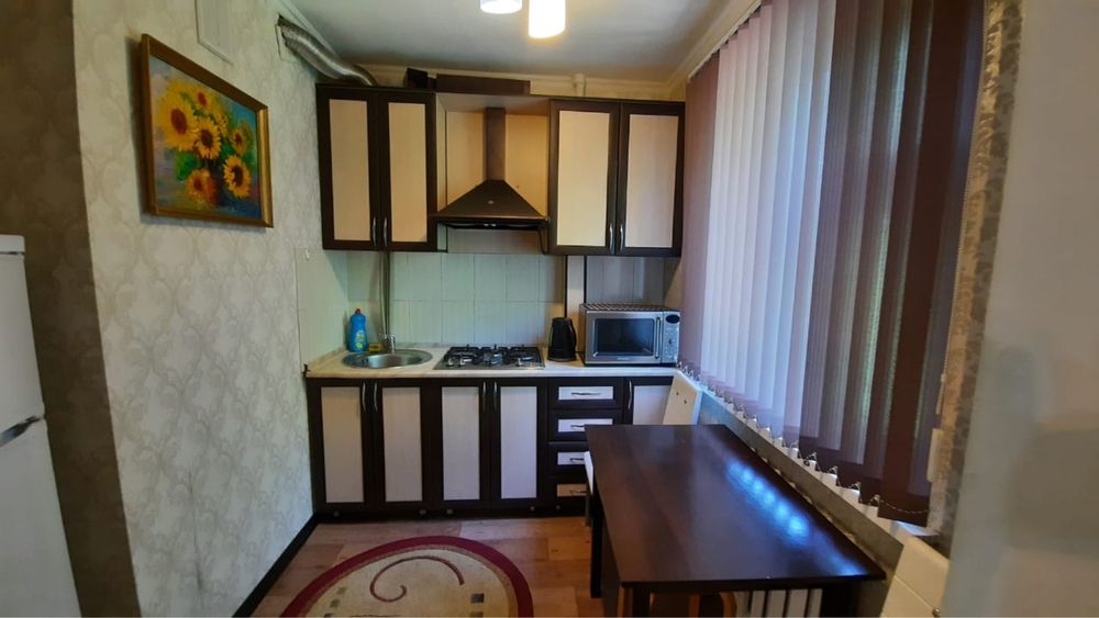 Сдам 2х команатную квартиру в центре