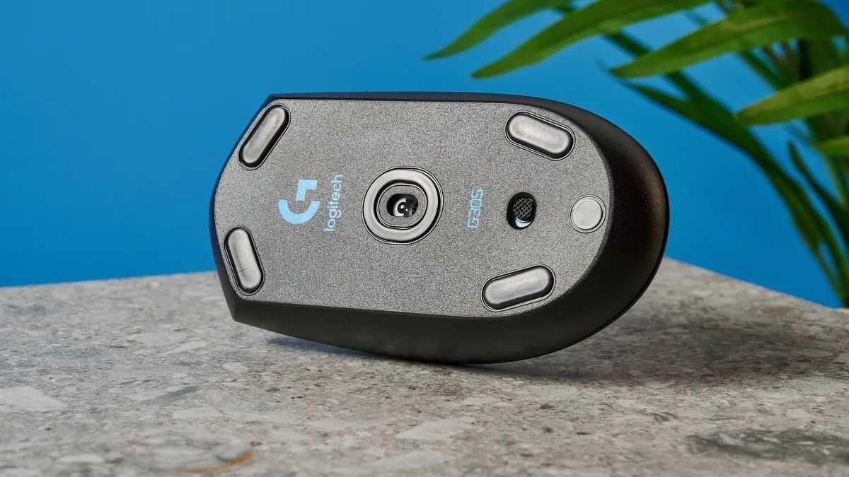 Беспроводная игровая мышь Logitech G305 (4 цвета)