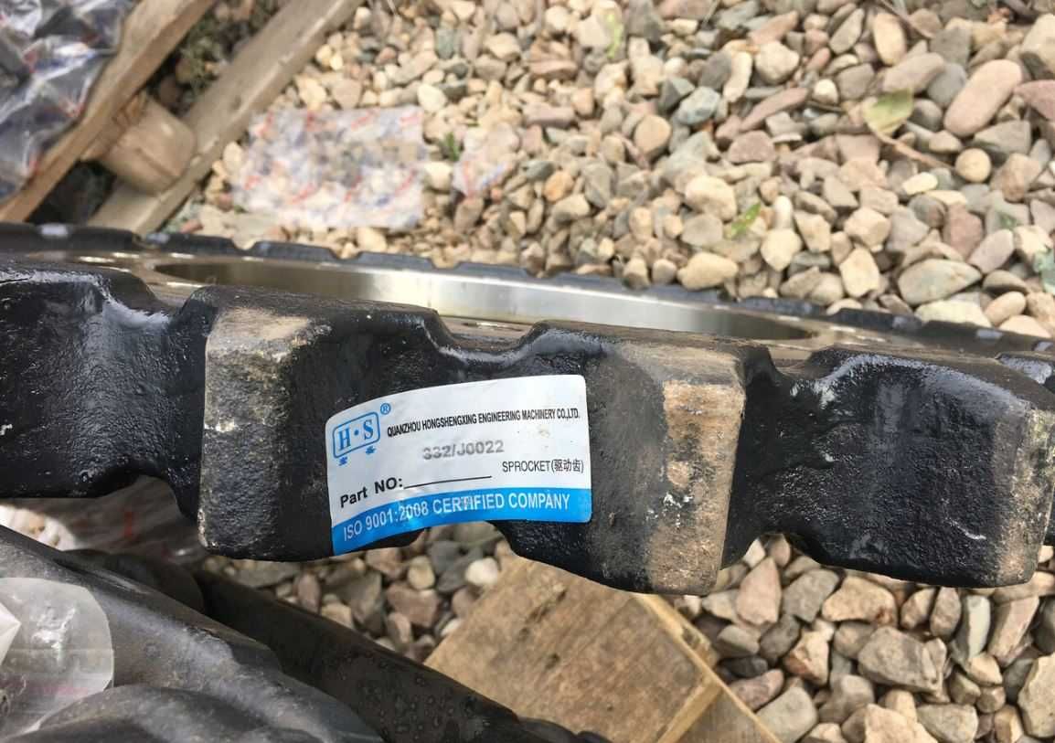 Натяжитель цепи, колесо (ленивец) Volvo Hyundai Jcb