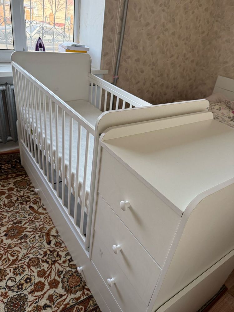 Детская кровать.