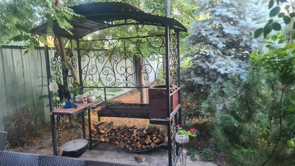 Монгал для шашлыка с казаном