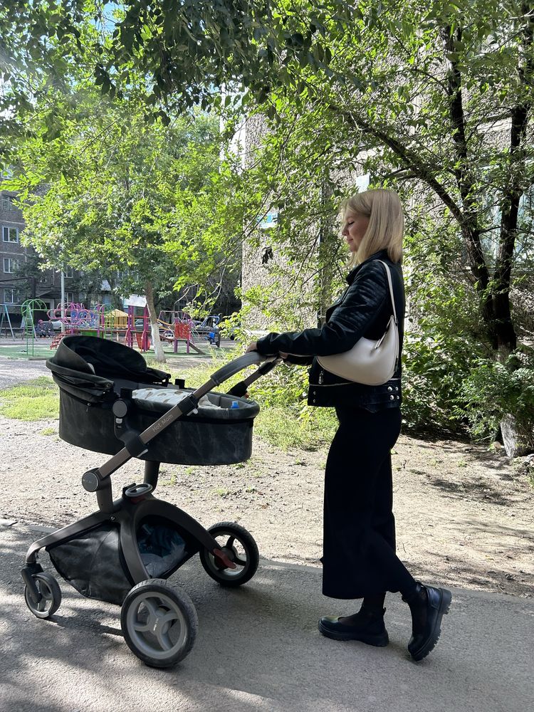 Коляска hot mom 2 в одном
