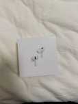 Продам наушники новые оригинал airpods 2 pro