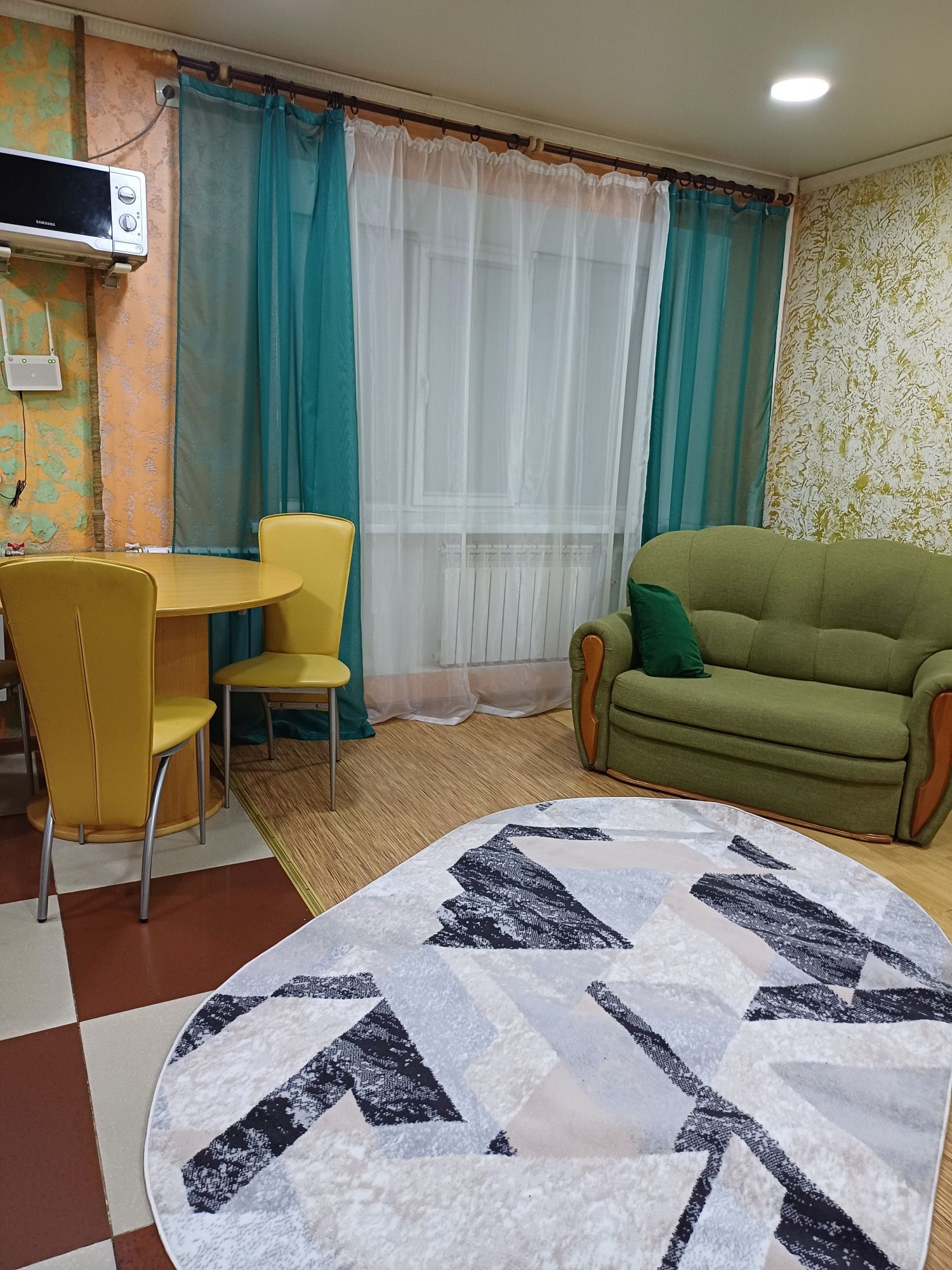 Р-он Батырмола, смарт ТВ, сутки, ночь, часы Камзина-Толстого.