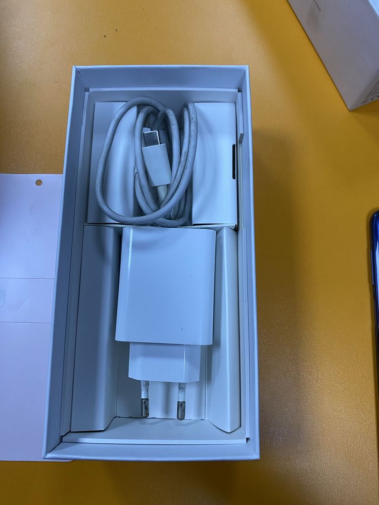 Продам телефон Xiaomi Redmi Note 9 PRO