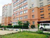 Продается 2 ух комнатная кв 12 мкр 63 дом