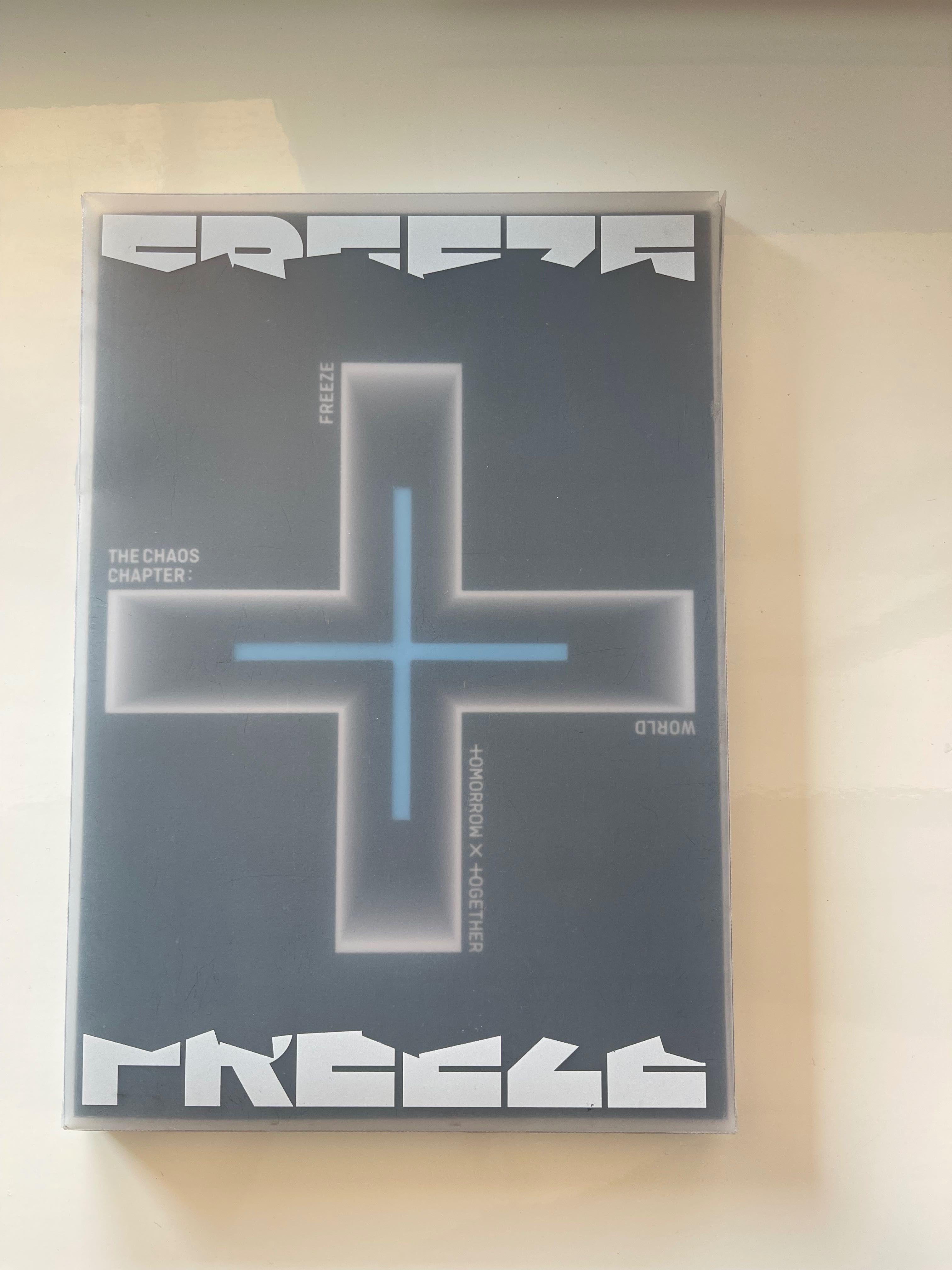 К поп Альбом TXT — The Chaos Chapter: FREEZE