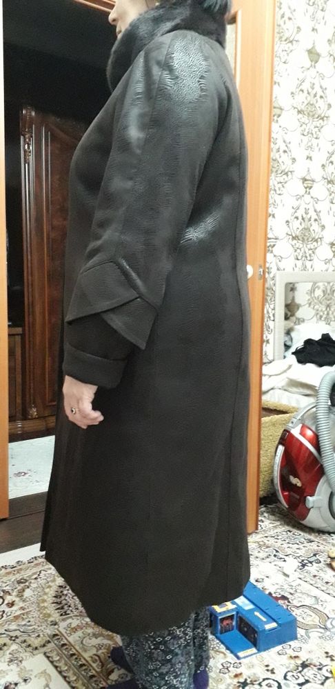Продам куртку. Размер 50-52.