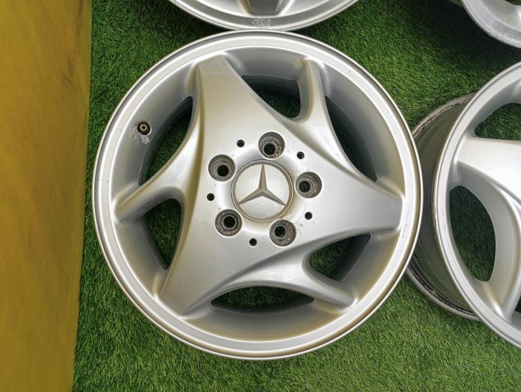 Диски R15 5×112 на Mercedes Vito.