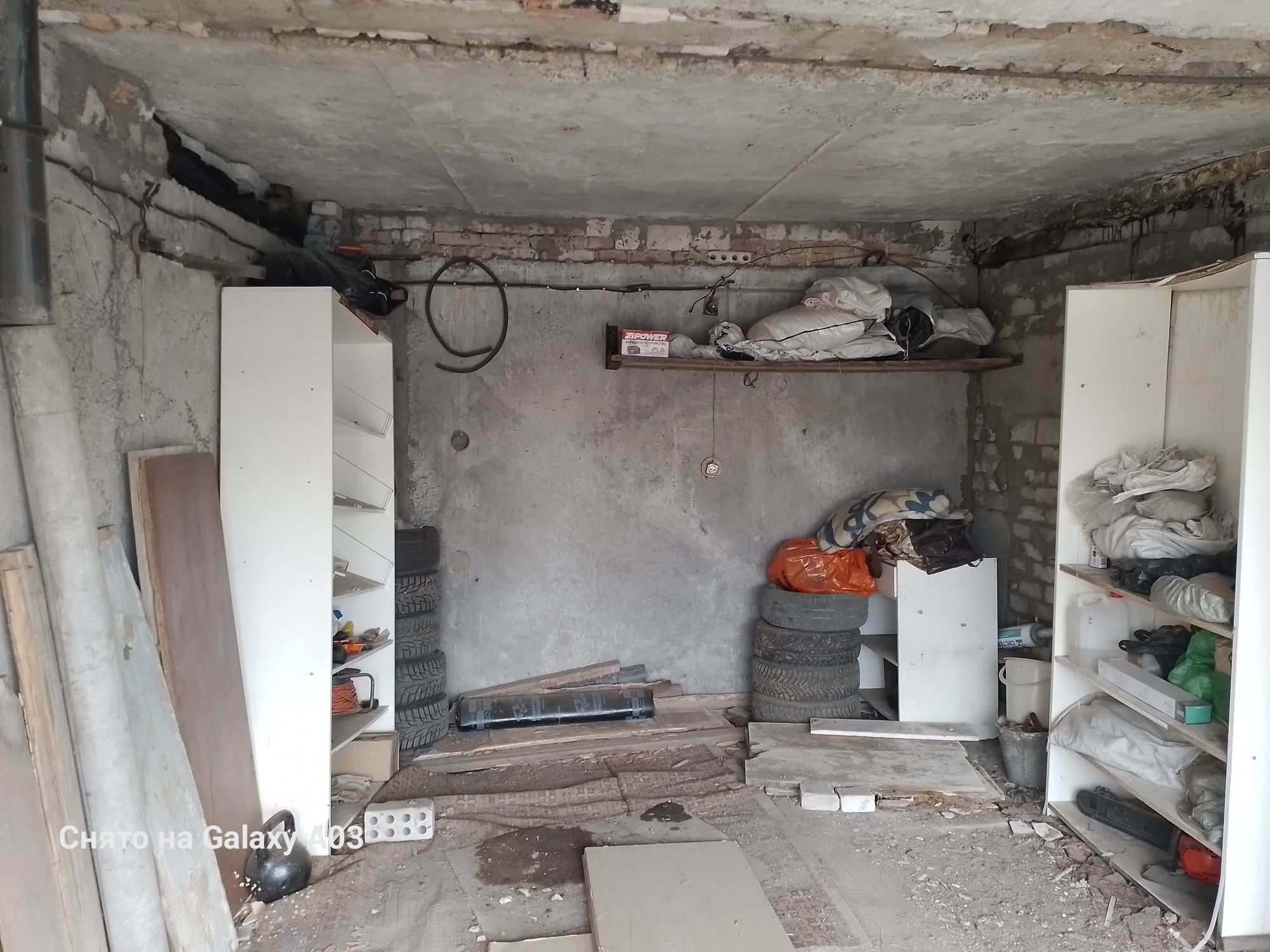 Продаю гараж в Строителе