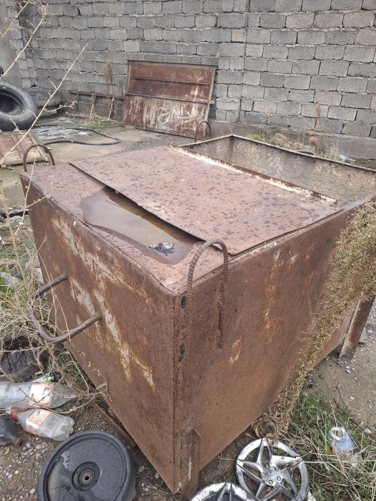 Квадратный емкость ( бочка)