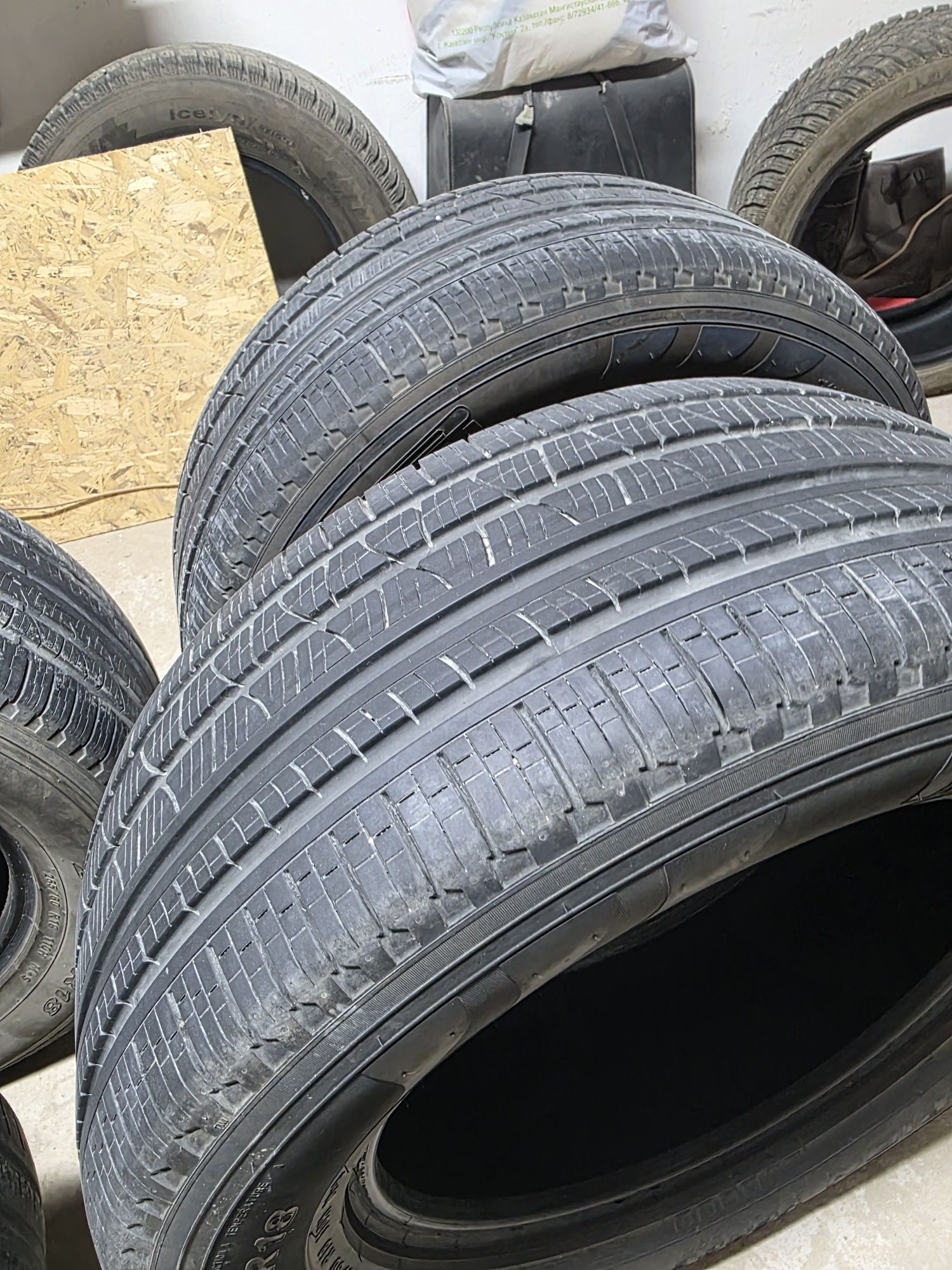 265/60/18 Pirelli scorpion