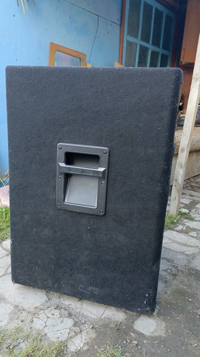 Продам колонку концертную. Срочно