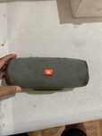 JBL Charge 4 в хорошем состоянии
