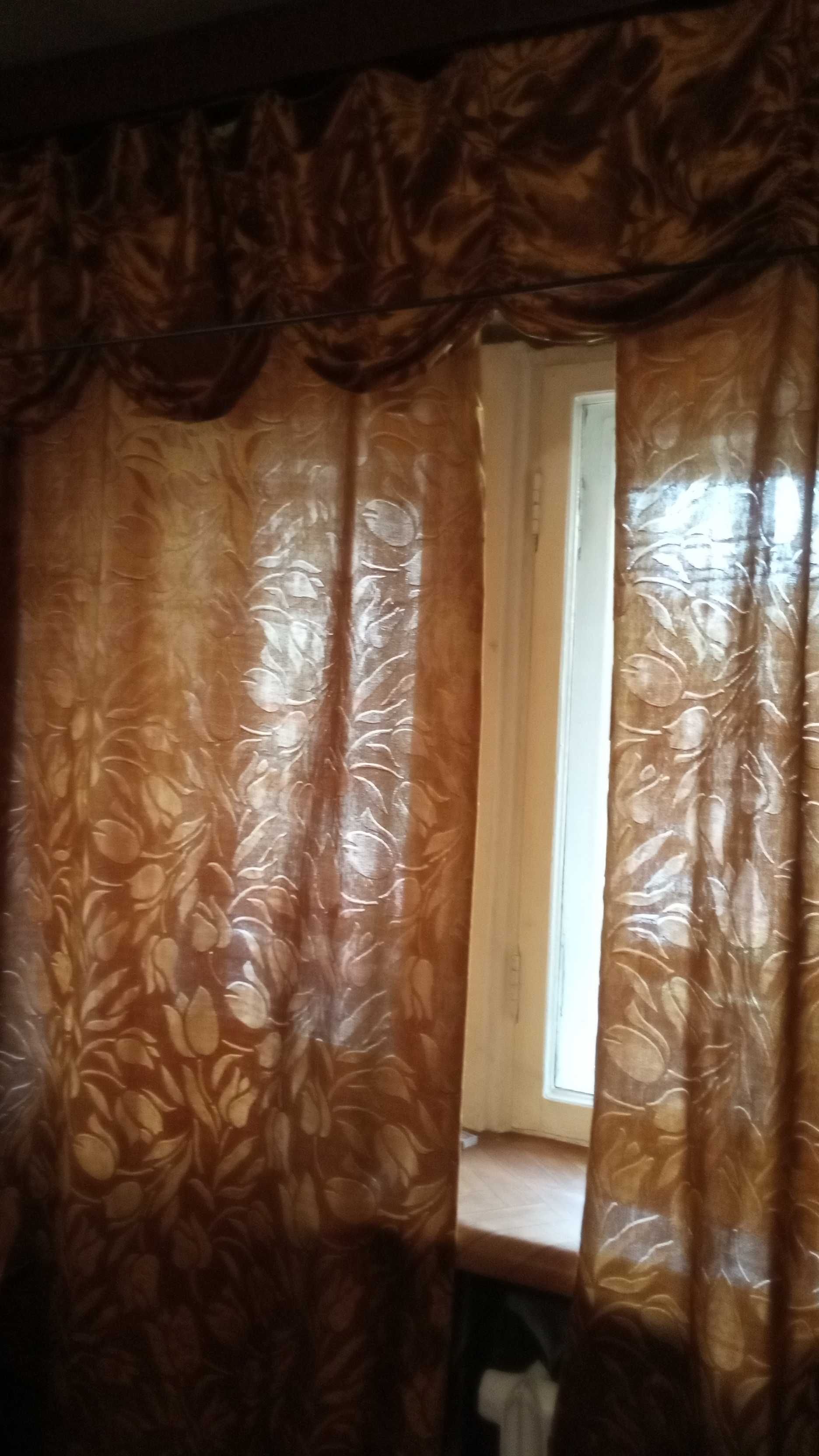 Шторы велюр с ламбрекеном и тюль 3 300 м